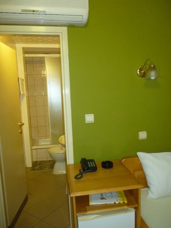 B&B Boem Požarevac Exteriör bild