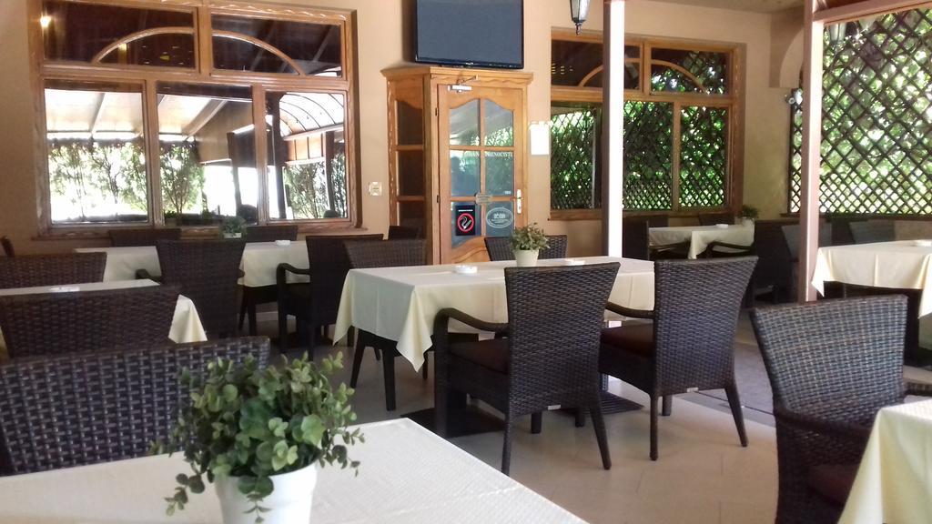 B&B Boem Požarevac Exteriör bild