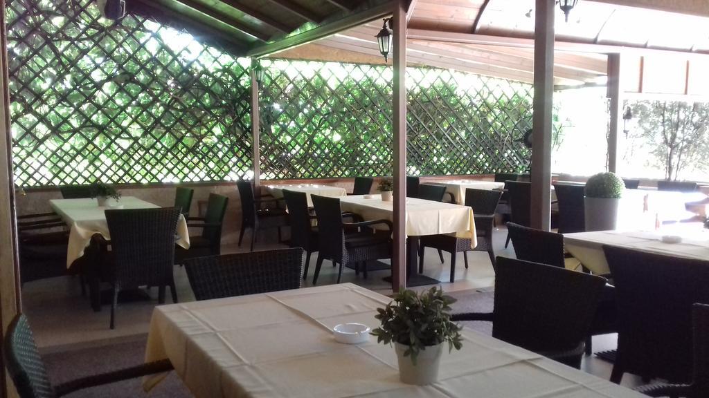 B&B Boem Požarevac Exteriör bild